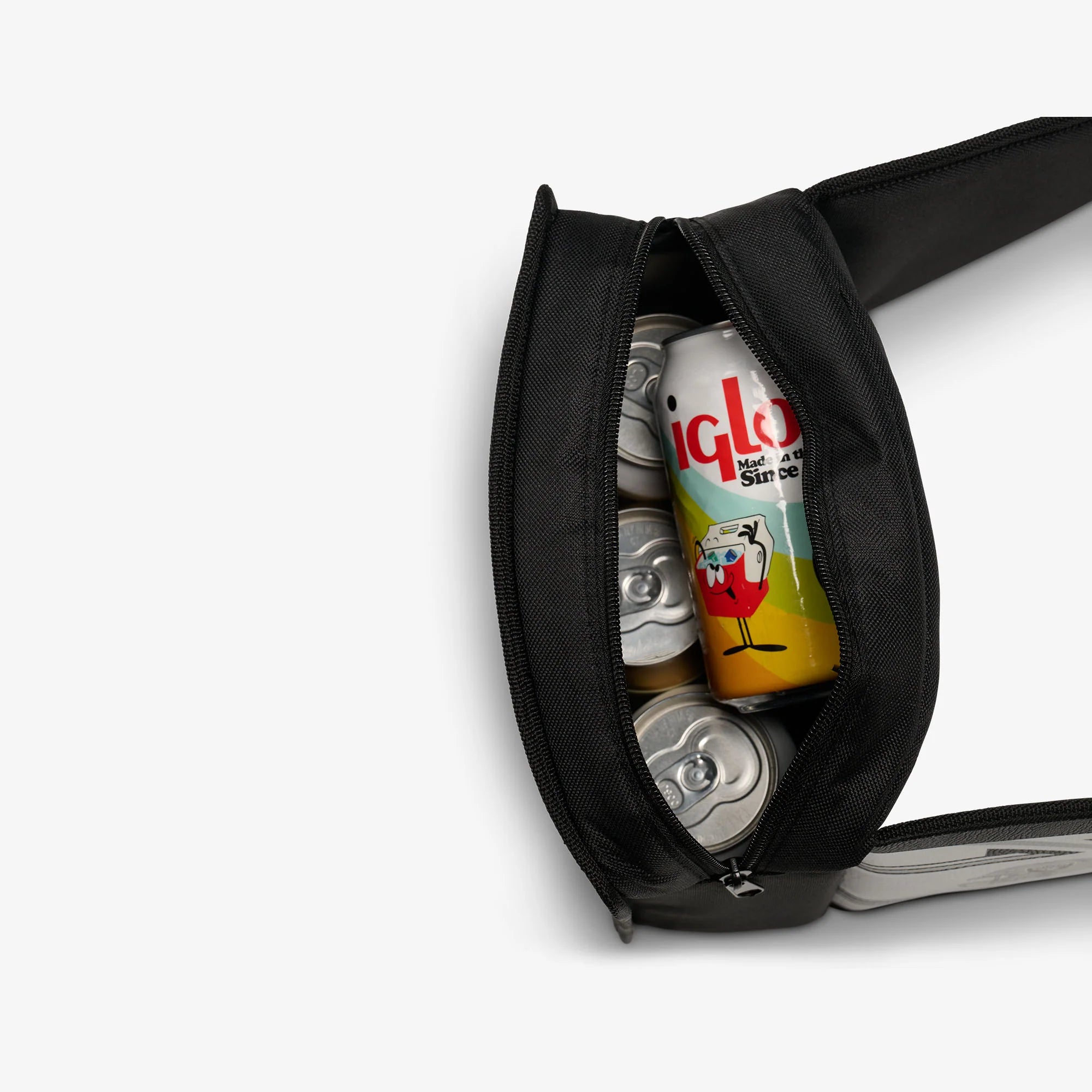 Igloo Insulated Cooler Durable Cooler NFL WWE Cooler Fanny Pack - Image 80