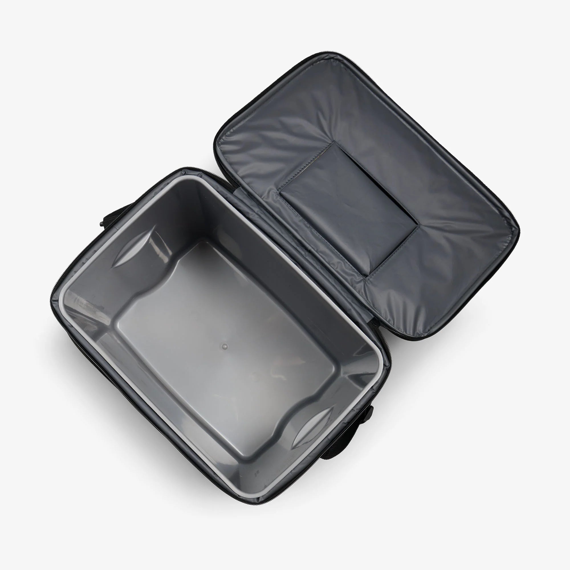 Igloo Insulated Cooler Durable Cooler Realtree APX? HLC 28-Can Bag - Image 4